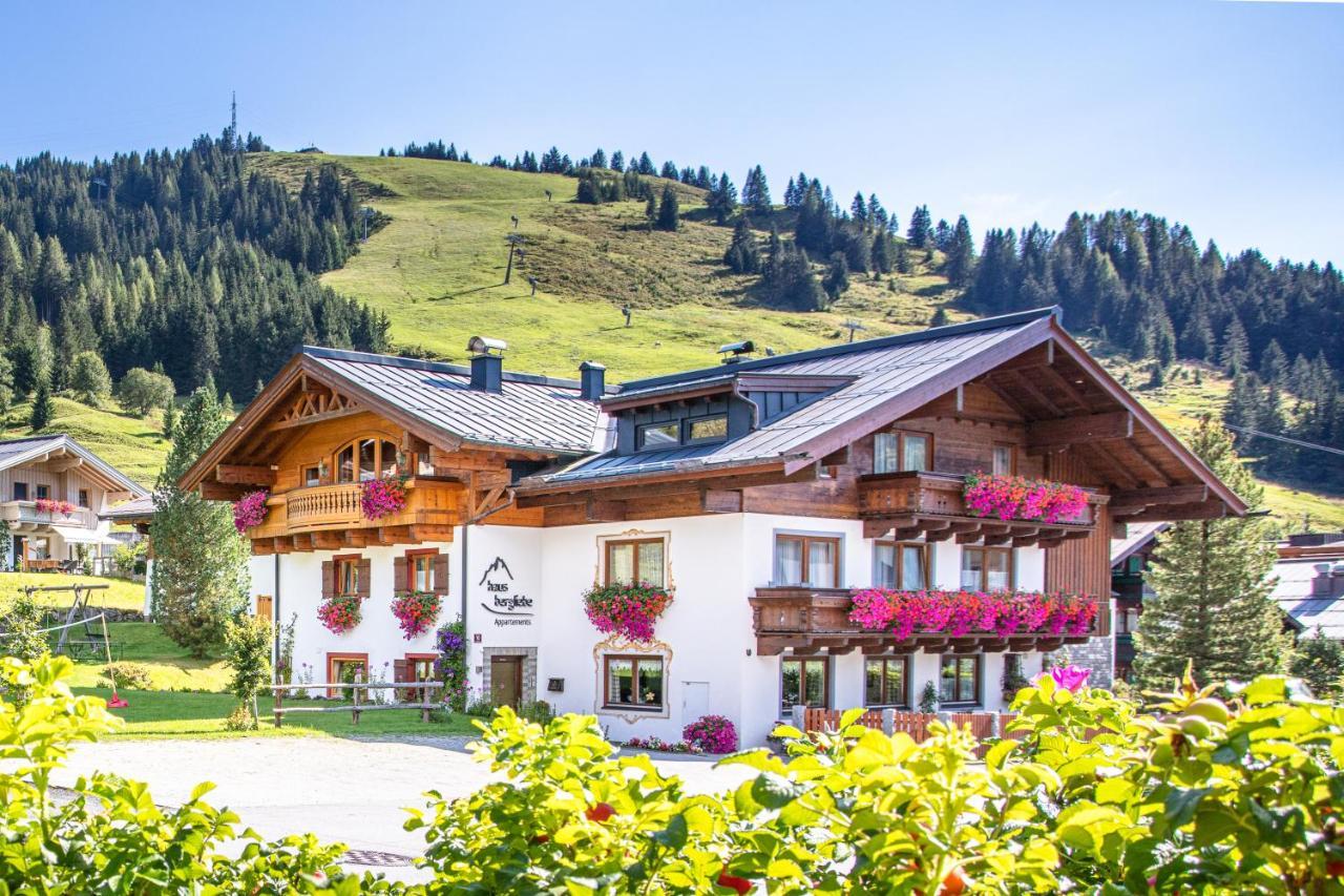 Haus Bergliebe Apartment Maria Alm am Steinernen Meer Bagian luar foto