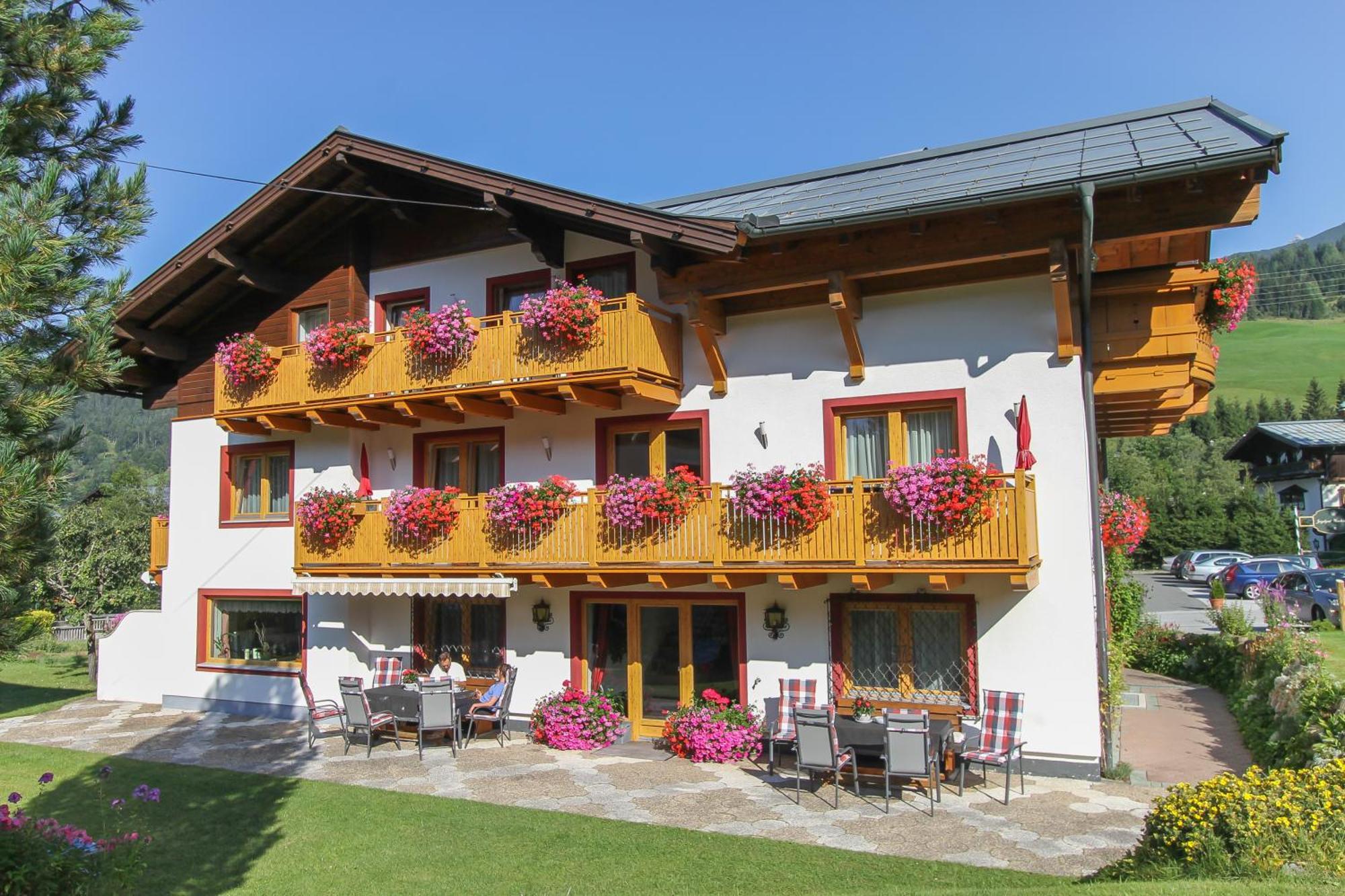 Haus Bergliebe Apartment Maria Alm am Steinernen Meer Bagian luar foto